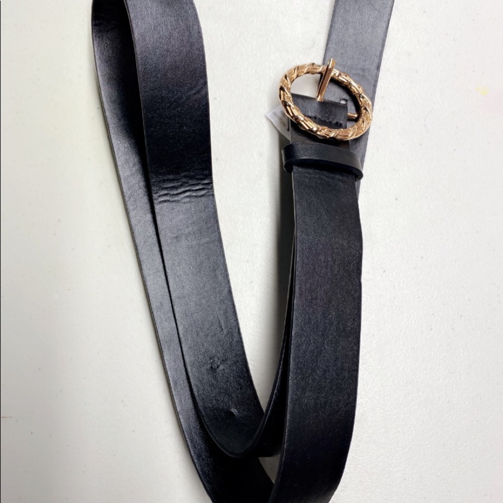 *TRADED* f21 black faux leather waist belt